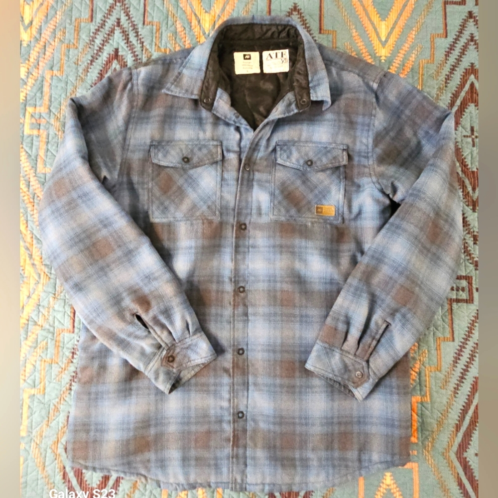 Design‎ Unlikly Futures Shacket